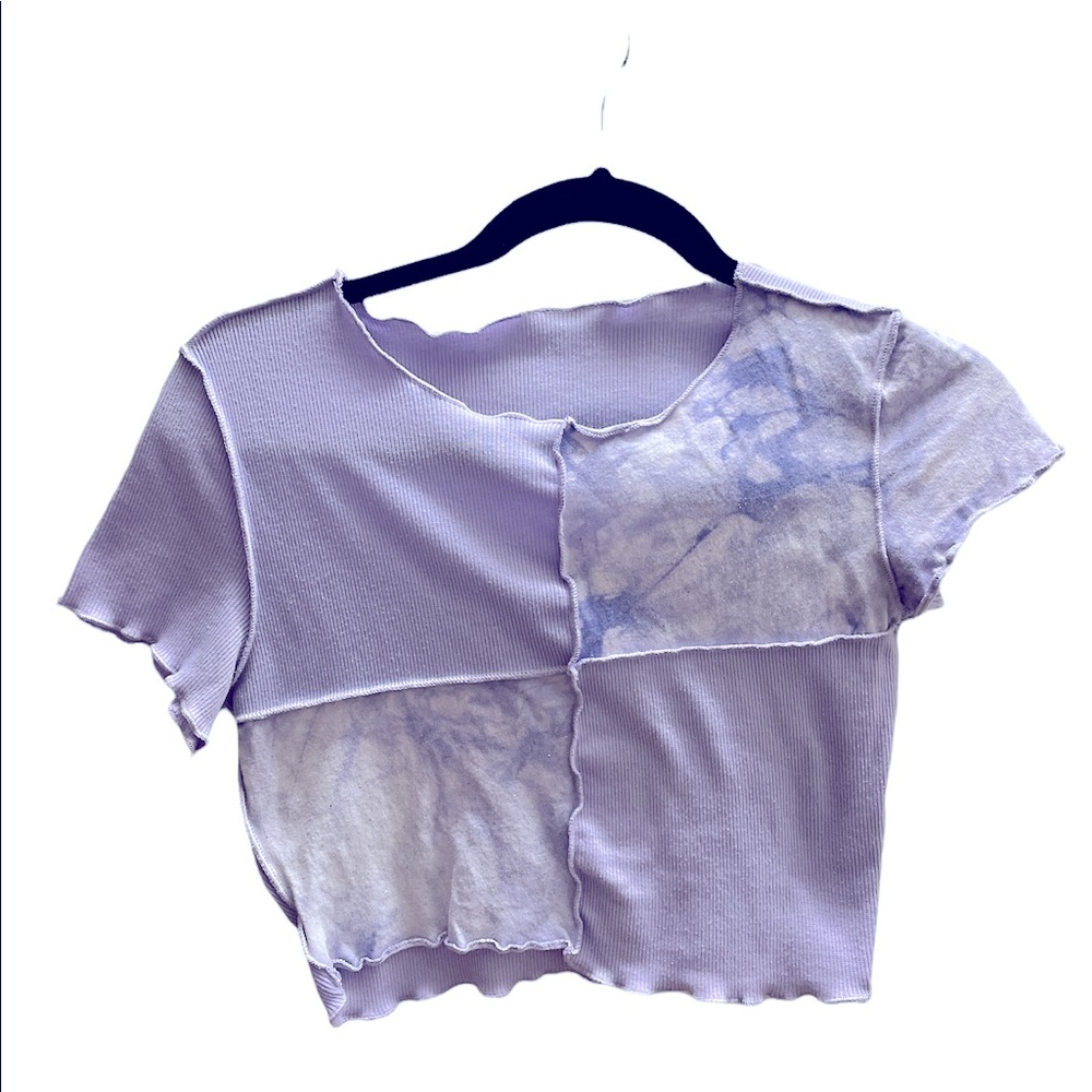 LAVENDER PATCHWORK FITTED CROPPED TOP